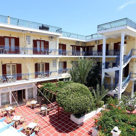 Hotel Karyatides Agia Marina  외부 사진