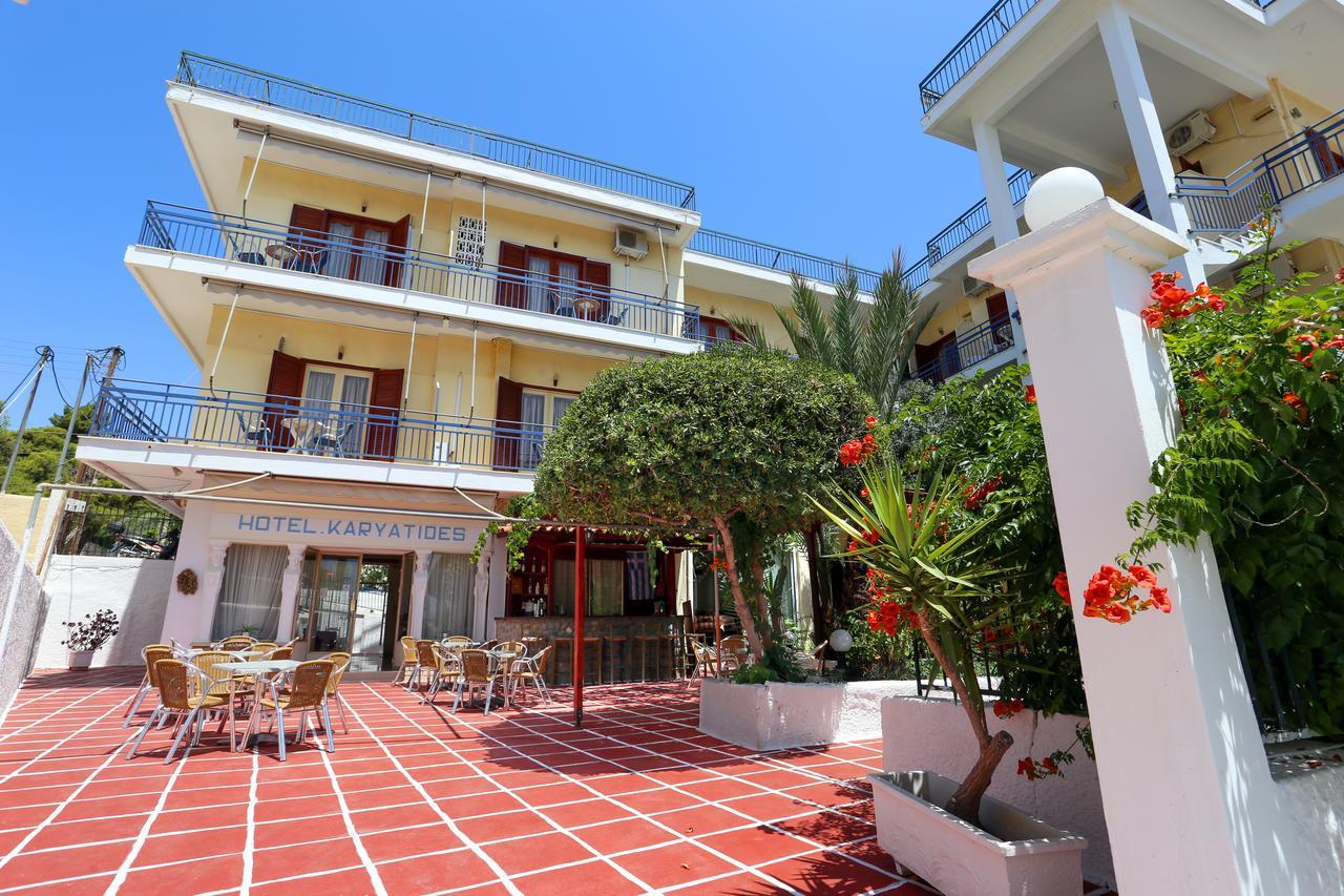 Hotel Karyatides Agia Marina  외부 사진