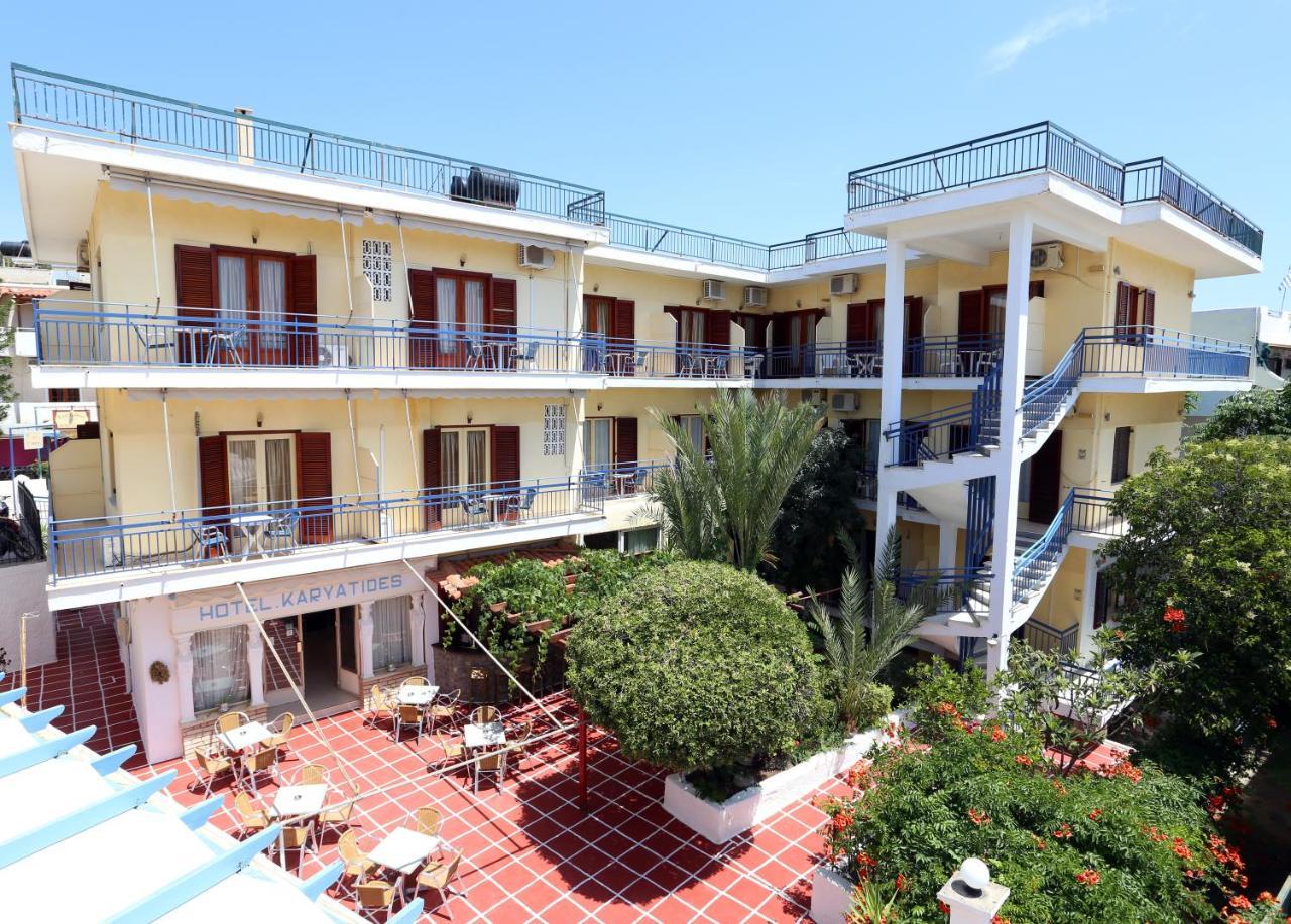 Hotel Karyatides Agia Marina  외부 사진