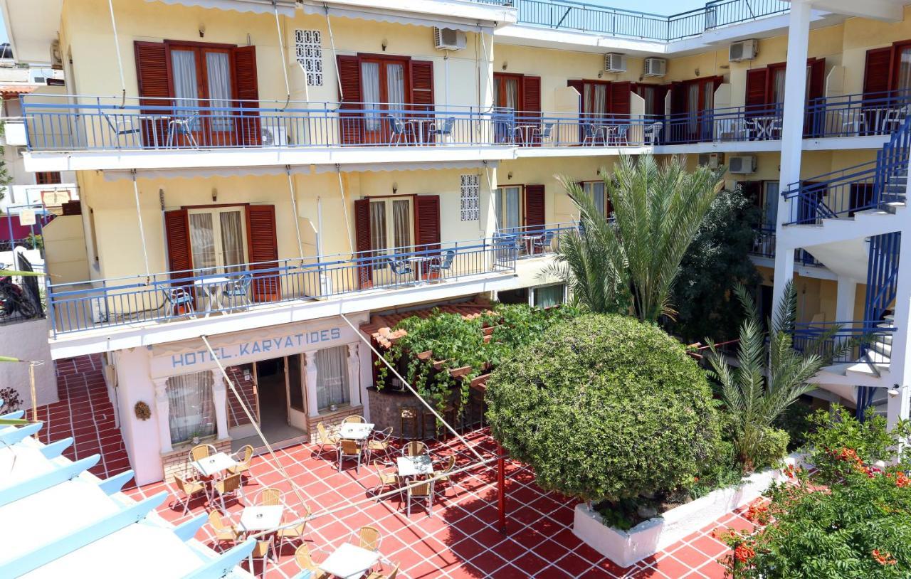 Hotel Karyatides Agia Marina  외부 사진